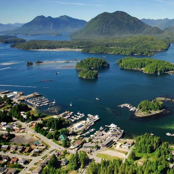 Yacht route from Vancouver toward the Gulf Islands and Vancouver Island